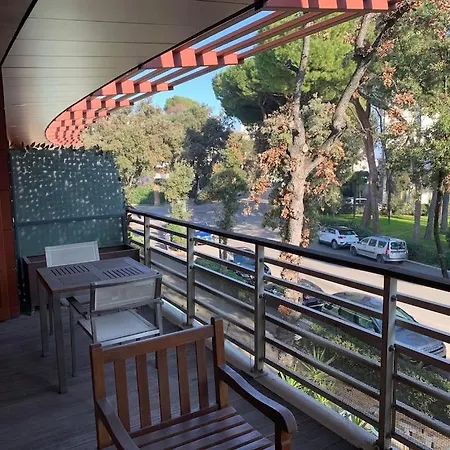 Elegante Nel Parco Del Mare A Marina Centro Apartmán *